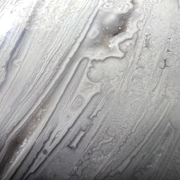 Mexican White Lace Agate Druzy Heart Carving (12) - Picture 5 of 11